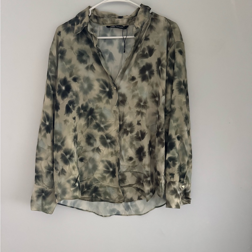Zara Black and Gray Tie-Dye Blouse